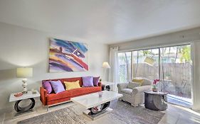 Vibrant West Palm Beach Abode Less Than 3 Mi To Dtwn!
